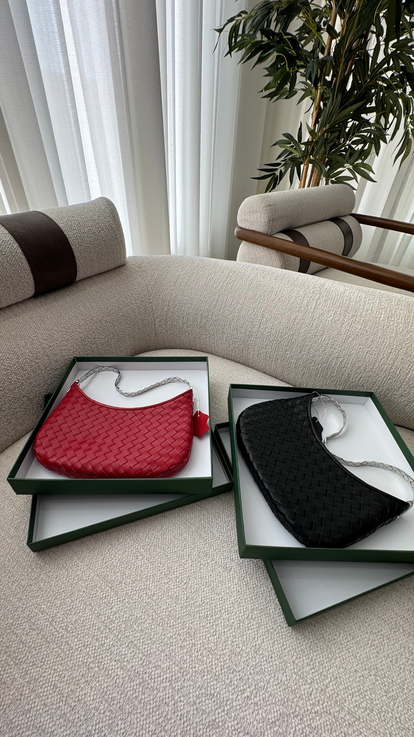 Elegant Q bag